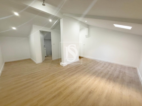 ✨ Moradia T3 Totalmente Renovada no Centro de Santarém ✨